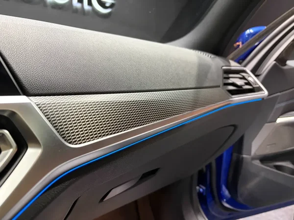 Bmw 330 (2021) — foto 18 van 37