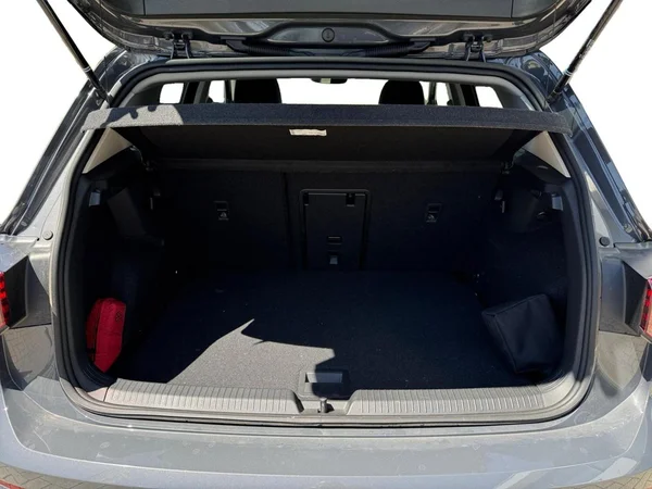 VOLKSWAGEN Golf VIII (2026) — foto 6 van 24