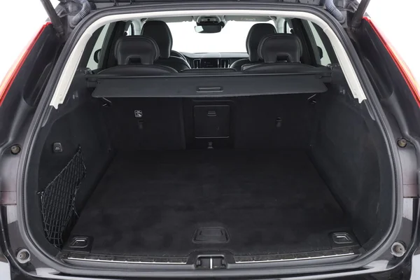 Volvo XC60 (2020) — foto 8 van 16