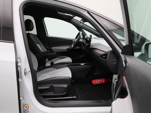 Volkswagen ID.3 (2022) — foto 32 van 43