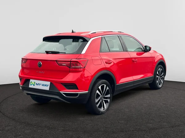 VOLKSWAGEN T-Roc (2020) — foto 12 van 16