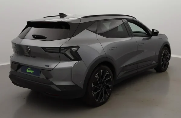 Renault E-Scenic E-Tech (2025) — foto 30 van 34