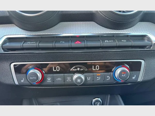 Audi Q2 (2021) — foto 10 van 29