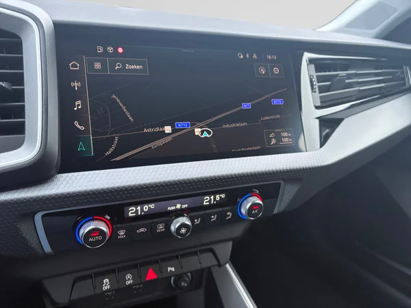 AUDI A1 Sportback (2025) — foto 11 van 19