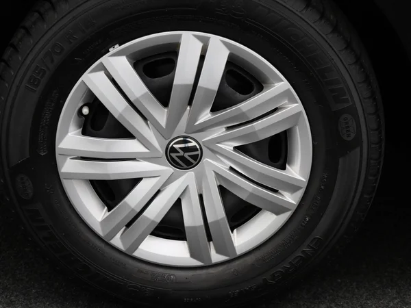Volkswagen Polo (2024) — foto 5 van 38