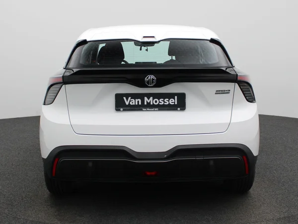 MG MG4 EV (2023) — foto 28 van 32