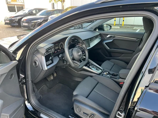 AUDI A3 Allstreet PHEV (2025) — foto 3 van 24