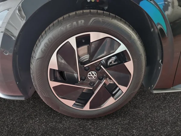 VOLKSWAGEN ID.3 (2026) — foto 14 van 23