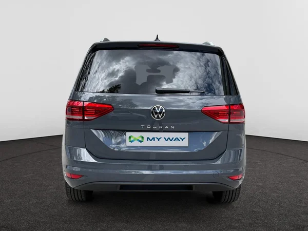 VOLKSWAGEN Touran (2025) — foto 19 van 24