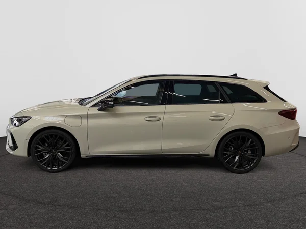 CUPRA Leon ST e-Hybrid (PHEV) (2026) — foto 12 van 24