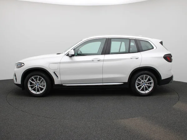 BMW X3 (2023) — foto 38 van 42
