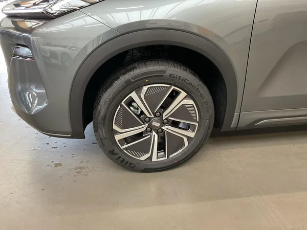 GEELY Starray EM-i (PHEV) (2026) — foto 14 van 22