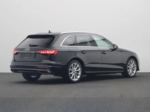 AUDI A4 Avant (2020) — foto 12 van 21