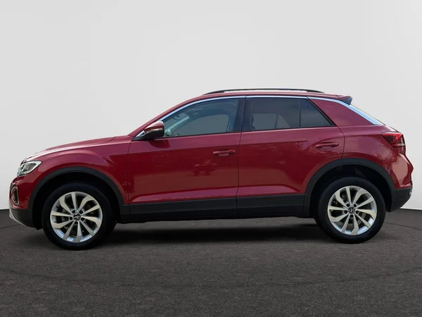 VOLKSWAGEN T-Roc (2024) — foto 12 van 23