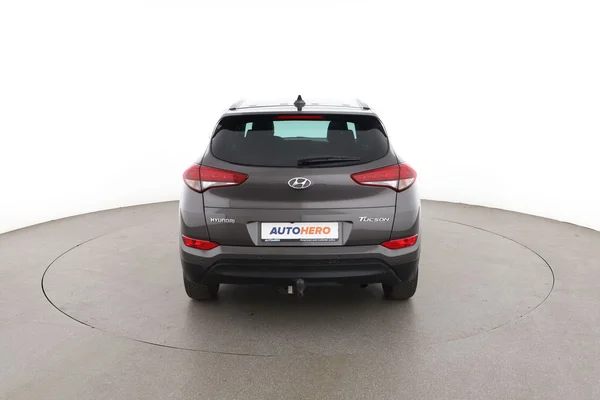 Hyundai Tucson (2018) — foto 11 van 16
