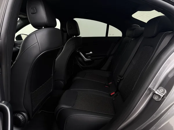MERCEDES CLA 250 (2022) — foto 5 van 31