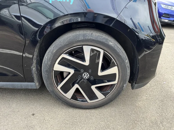 VOLKSWAGEN ID.Buzz (2023) — foto 11 van 24