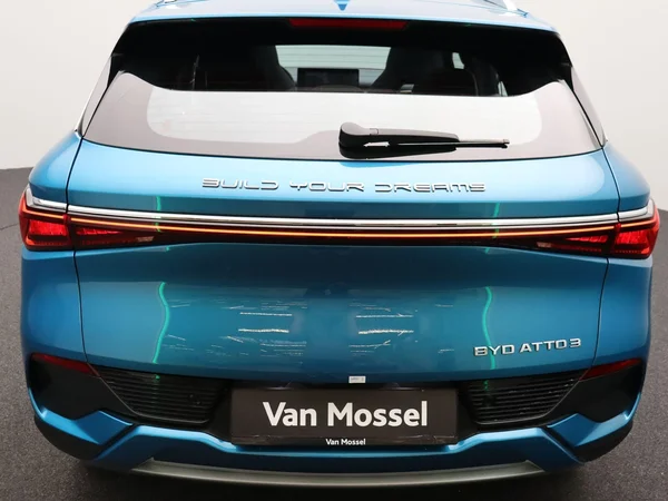 BYD ATTO 3 (2023) — foto 19 van 32