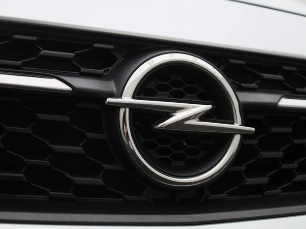 Opel Corsa (2023) — foto 30 van 38