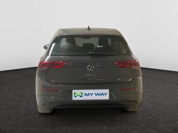 VOLKSWAGEN Golf VIII (2022) — foto 14 van 19