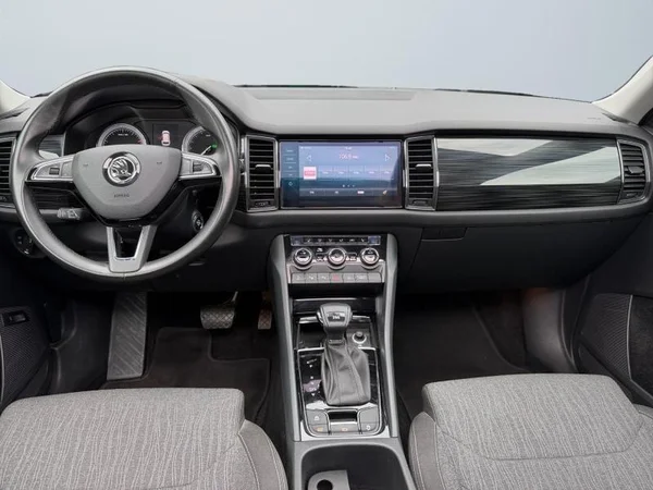 SKODA Kodiaq (2020) — foto 12 van 29