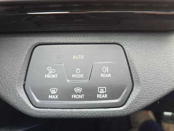 VOLKSWAGEN ID.5 (2024) — foto 13 van 31