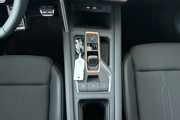 CUPRA Formentor E-Hybrid (PHEV) (2026) — foto 4 van 13