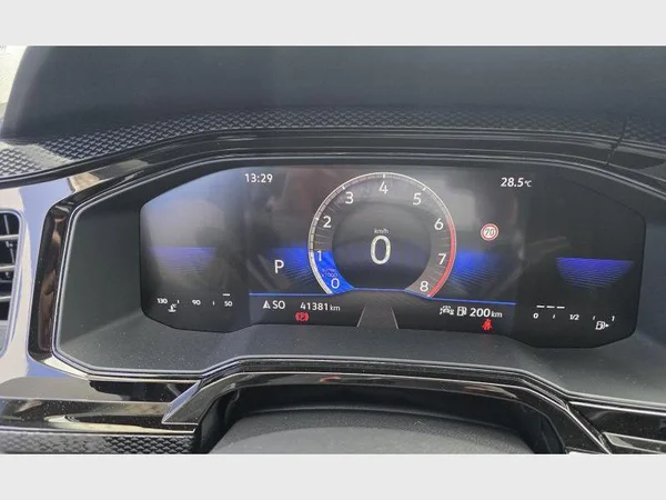 Volkswagen Taigo (2023) — foto 9 van 25