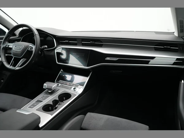 AUDI A6 Avant (2024) — foto 2 van 31