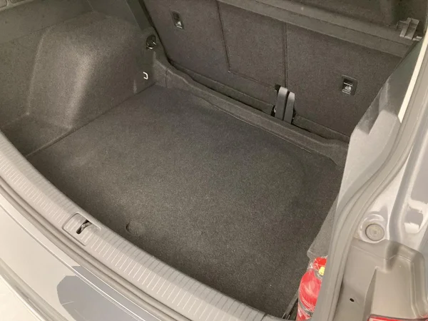 VOLKSWAGEN Tiguan Dsl (2022) — foto 16 van 36