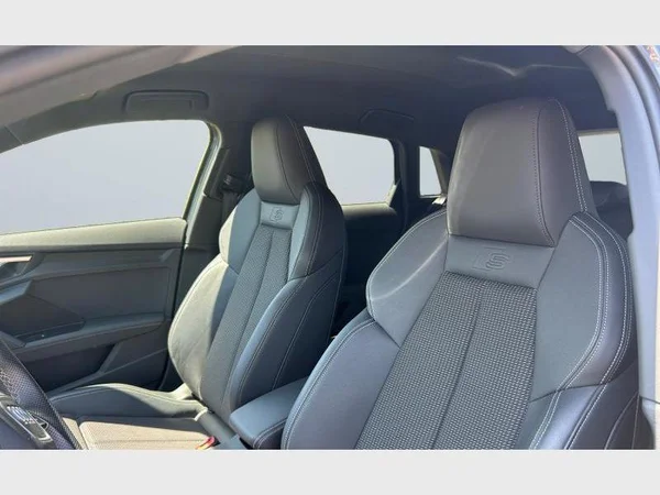 Audi A3 Sportback (2023) — foto 29 van 29