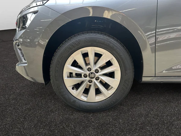 SKODA Kamiq (2026) — foto 10 van 15