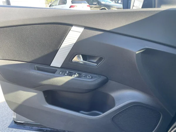 CITROEN C4 (2021) — foto 6 van 21
