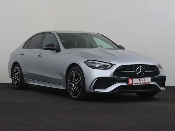 MERCEDES C 300 (2023) — foto 20 van 25