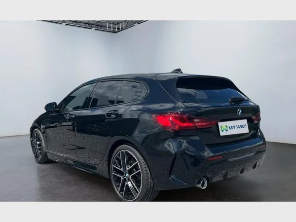 BMW 1 Hatch (2020) — foto 12 van 29