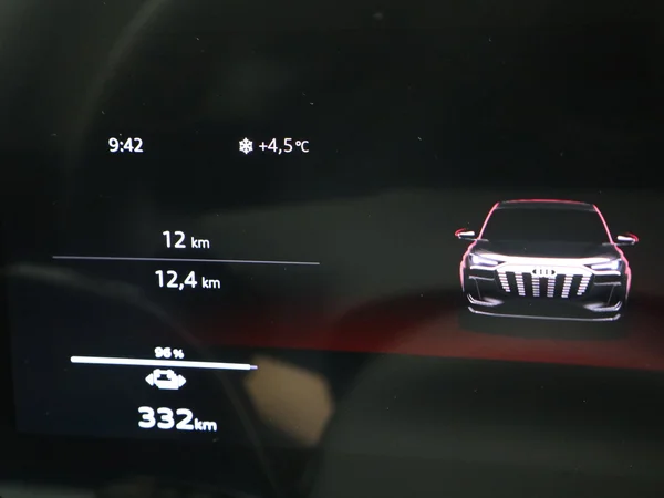 AUDI Q6 Sportback e-tron (2025) — foto 22 van 33