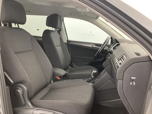 VOLKSWAGEN Tiguan Allspace (2023) — foto 14 van 36
