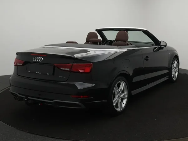 Audi A3 (2020) — foto 27 van 35