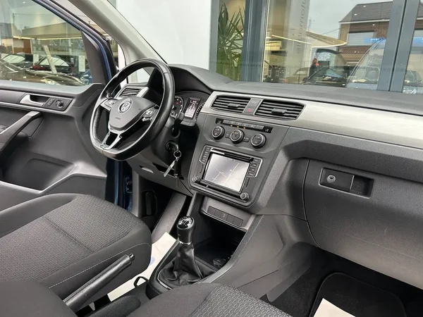 Volkswagen Caddy (2019) — foto 20 van 20