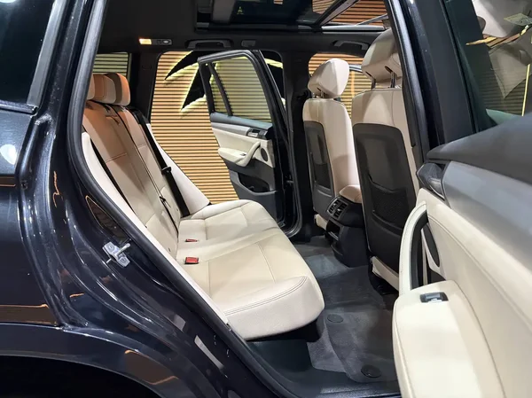 Bmw X3 (2018) — foto 15 van 28