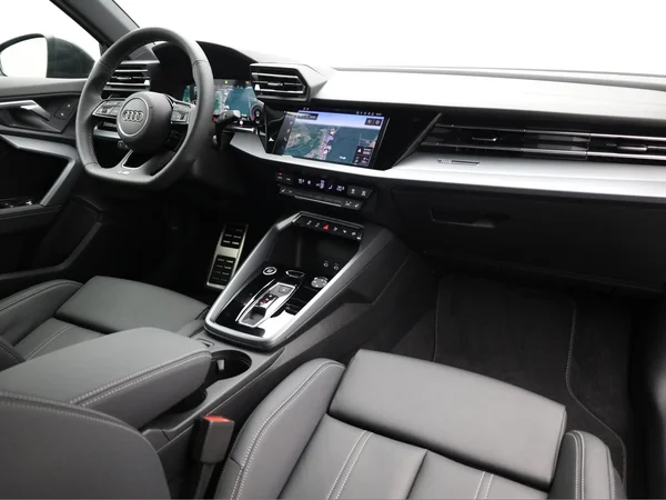 AUDI A3 Sportback (2025) — foto 16 van 22