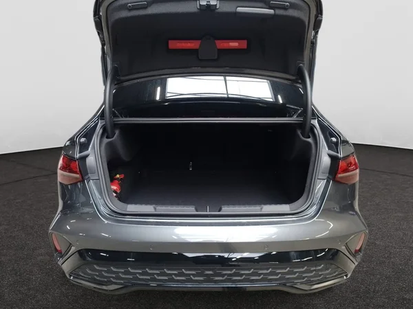 AUDI A3 Sedan (2025) — foto 15 van 15