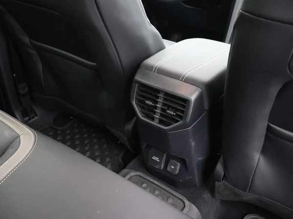 VOLKSWAGEN Amarok Double Cab Dsl (2026) — foto 23 van 27
