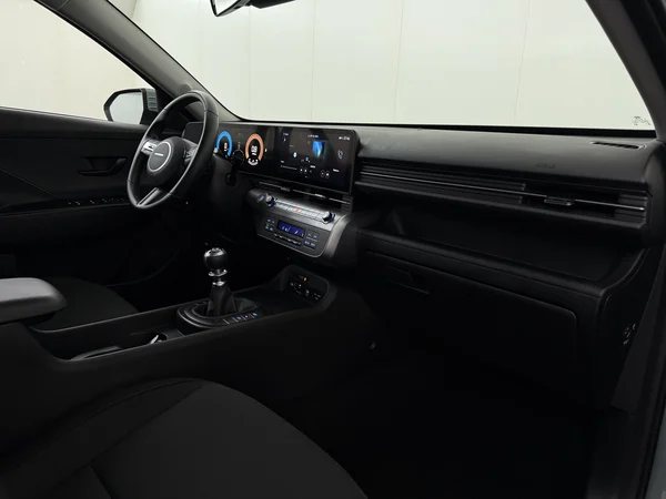 HYUNDAI Kona (2025) — foto 3 van 27