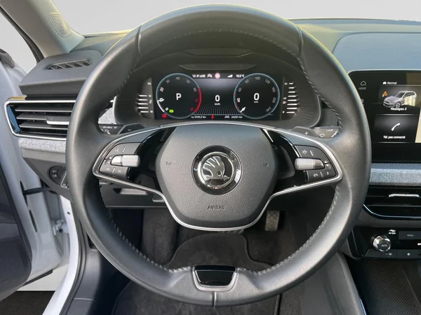 SKODA Kamiq (2024) — foto 13 van 20