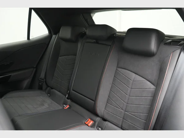 VOLKSWAGEN ID.3 (2026) — foto 19 van 38