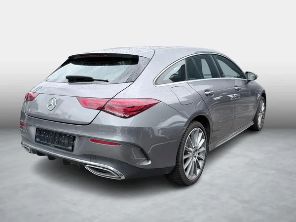 Mercedes-Benz CLA (2022) — foto 12 van 18