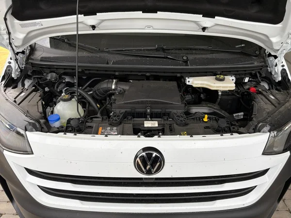 VOLKSWAGEN Transporter T7 28 Fou Lwb Dsl (2026) — foto 15 van 24