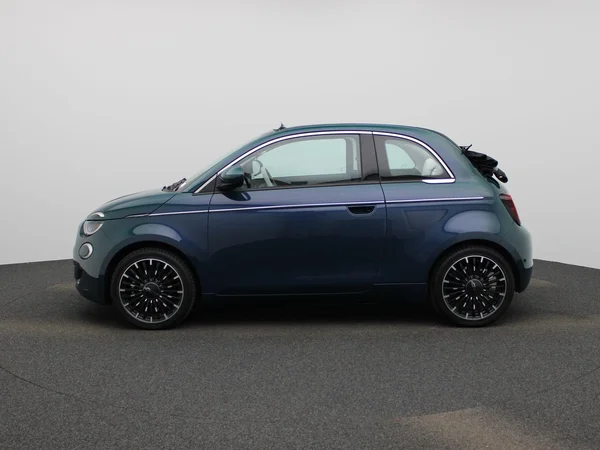 Fiat 500C (2026) — foto 13 van 29