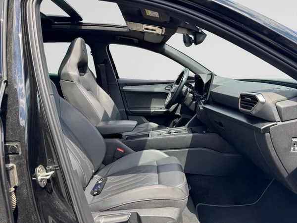 CUPRA Leon ST (2023) — foto 8 van 24